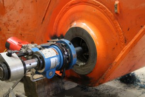 EX1200 Boom & Dipper line boring (5)